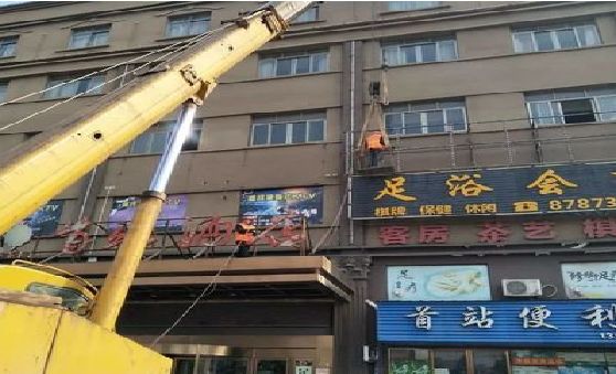 常熟安装较高的门店招牌有什么好的方法？